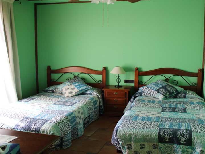 Hostal La Savina Cervera  Exterior photo